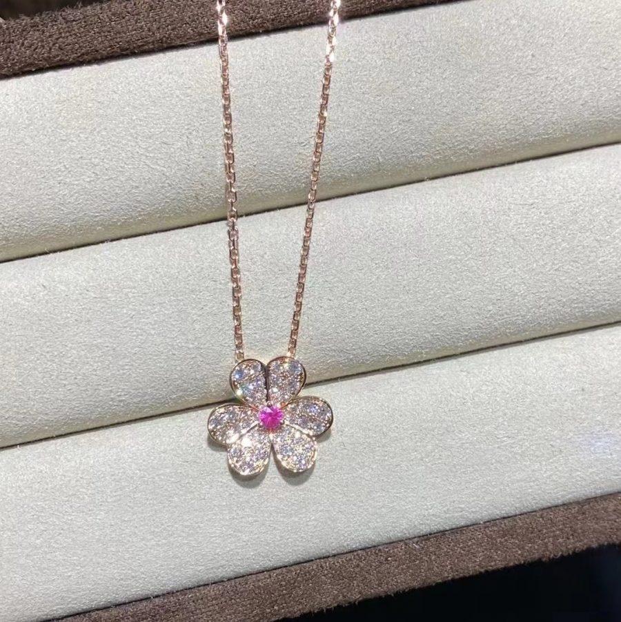 Lumi® FRIVOLE ROSÉGOLD BLUMEN-DIAMANT-HALSKETTE