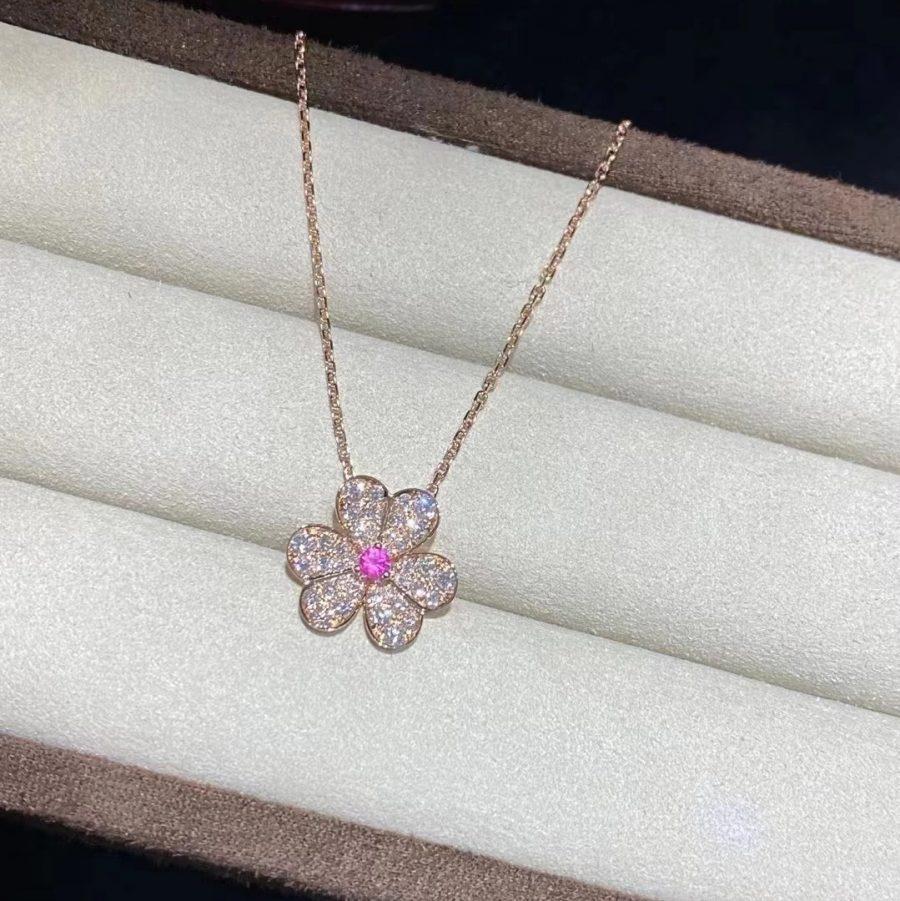 Lumi® FRIVOLE ROSÉGOLD BLUMEN-DIAMANT-HALSKETTE
